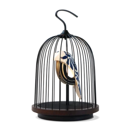 Daqi Concept - jingoo feathered china speaker & lamp